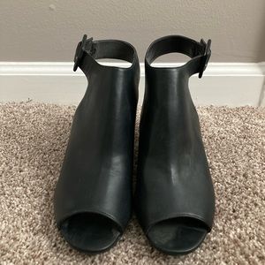 Black Leather Wedge Heel Sandals